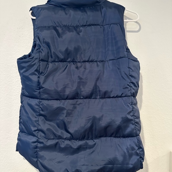 SO Vest - Picture 5 of 5